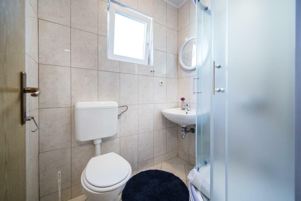 Apartments Barbir Плоче Экстерьер фото